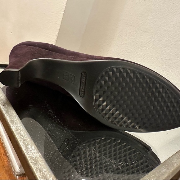 AEROSOLES |  Acappella Suede Boot - Picture 7 of 10